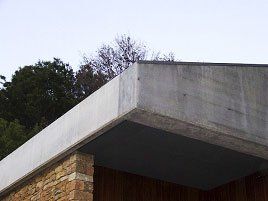 Baix Empordà Construccions i Restauracions S.L. restauración de techo y paredes 3